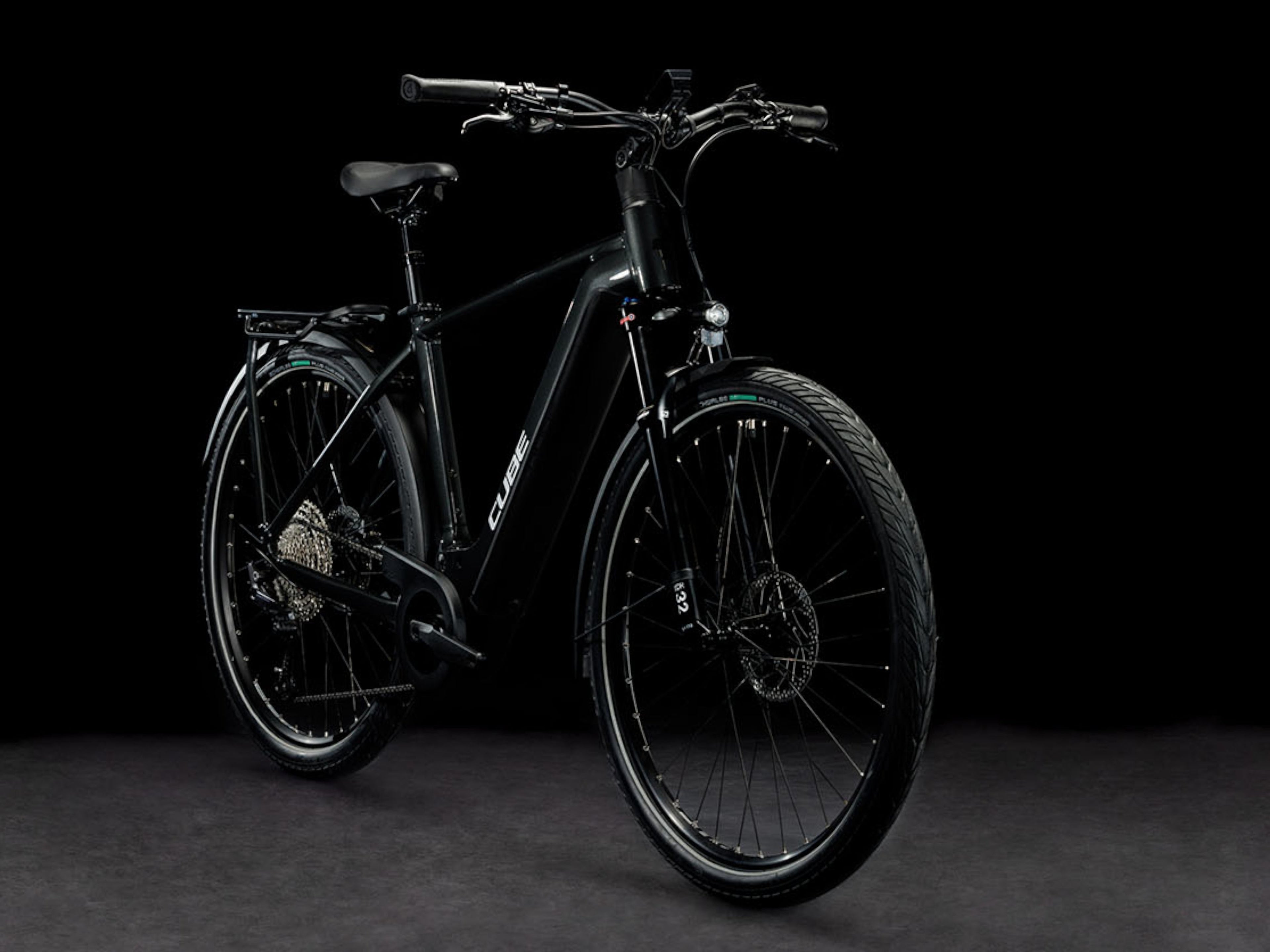 Cube Kathmandu Hybrid EXC 750