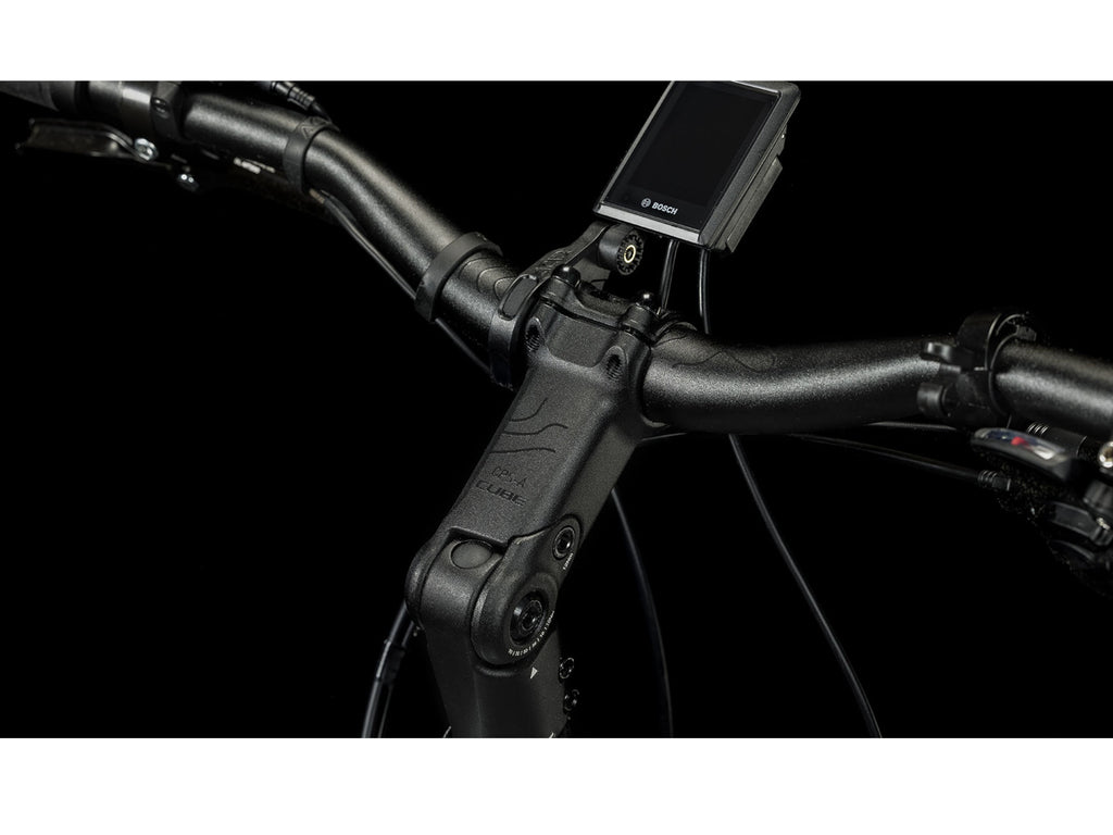 Cube Kathmandu Hybrid Pro 625 | Easy Entry