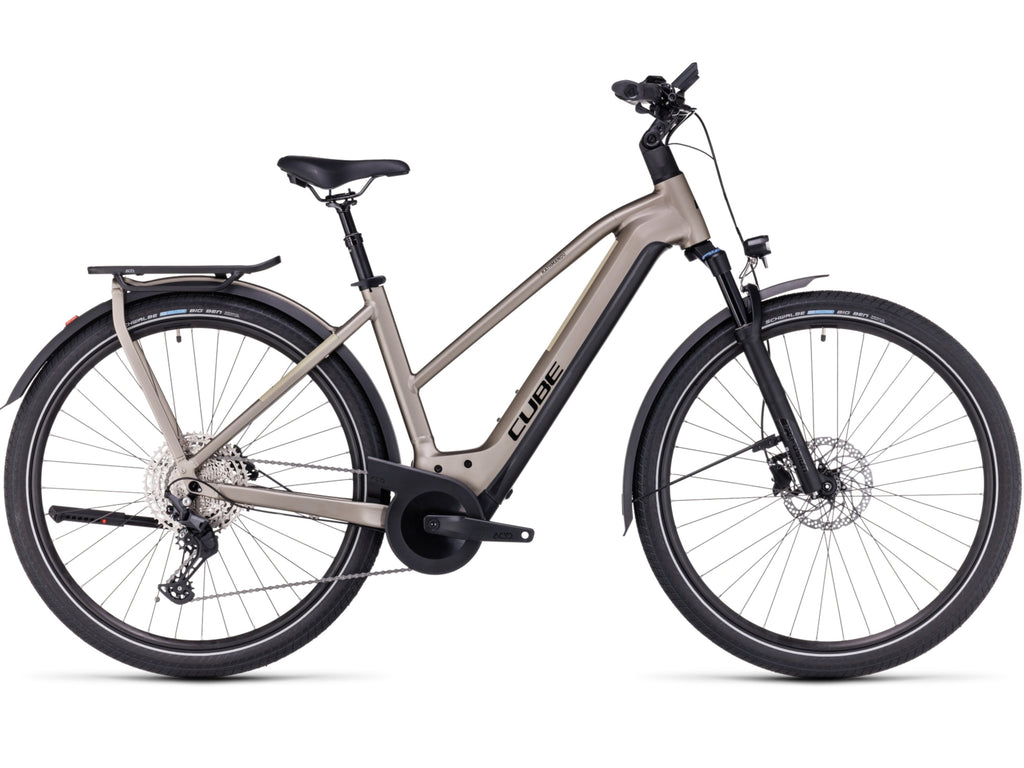 Cube Kathmandu Hybrid Pro 625 | Trapeze Frame