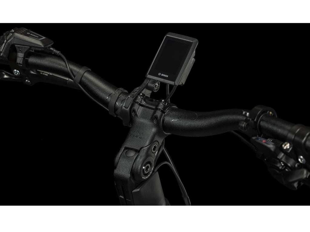 Cube Kathmandu Hybrid Pro 625 | Trapeze Frame