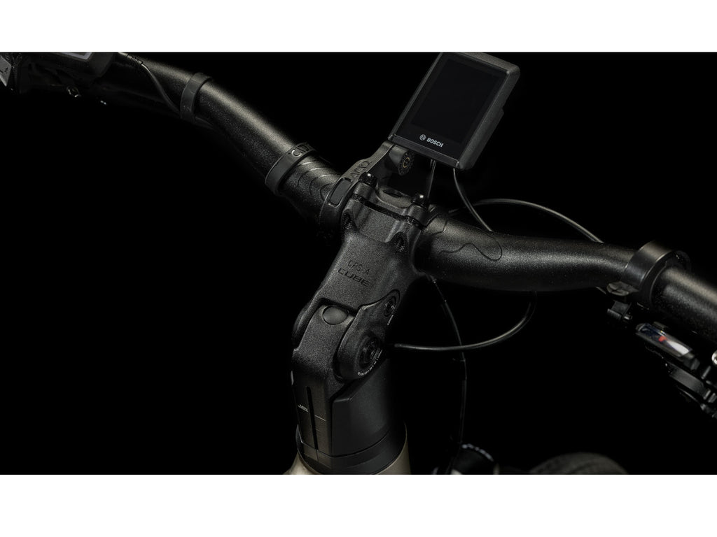 Cube Kathmandu Hybrid Pro 625