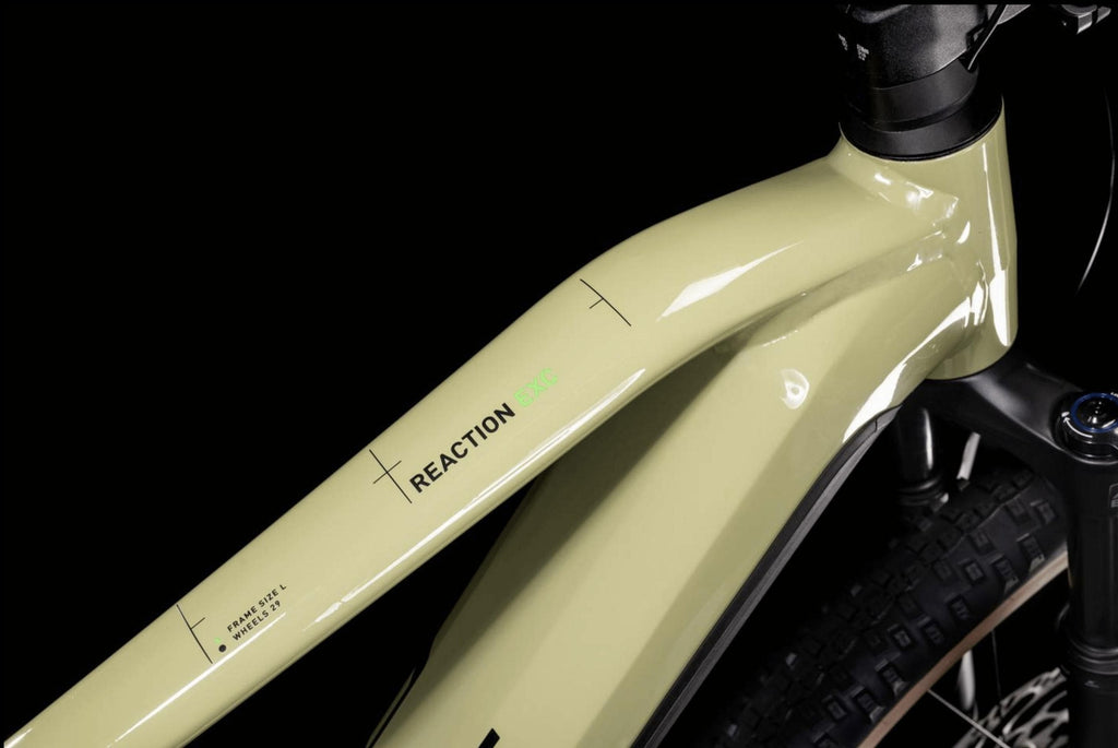 Cube Reaction Hybrid EXC 750