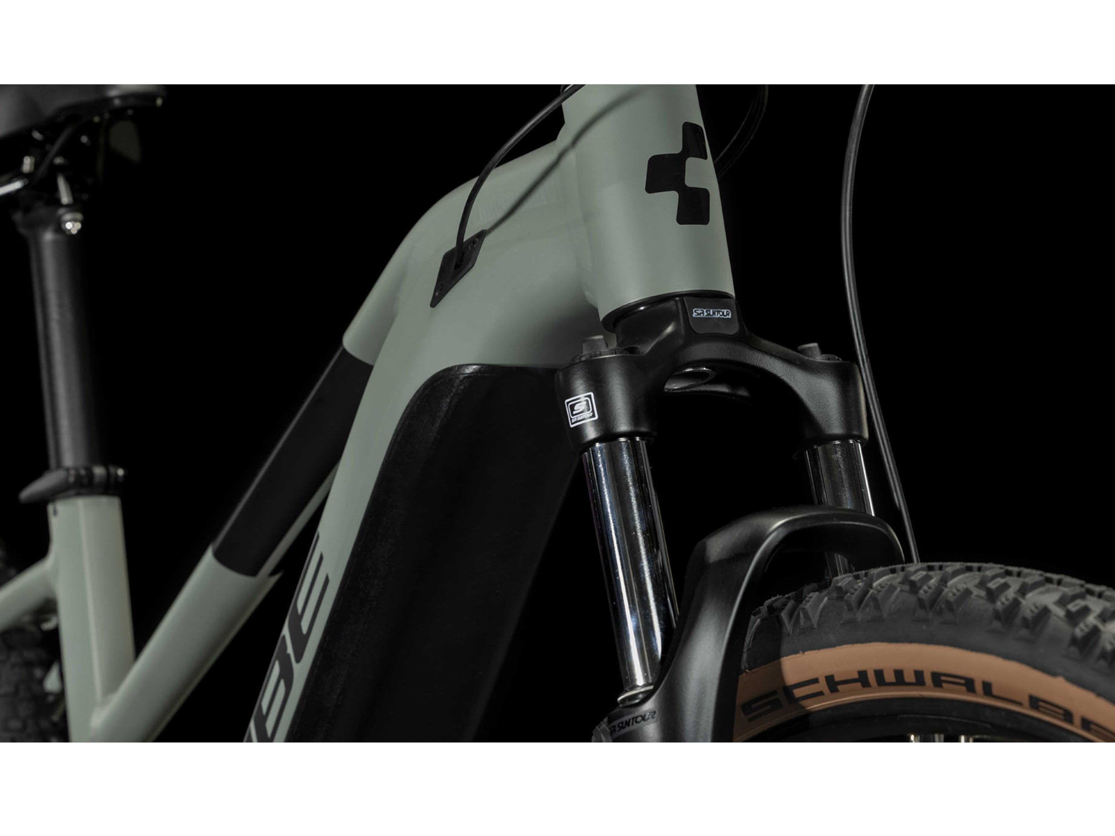 Cube Reaction Hybrid Performance 500 | Trapeze