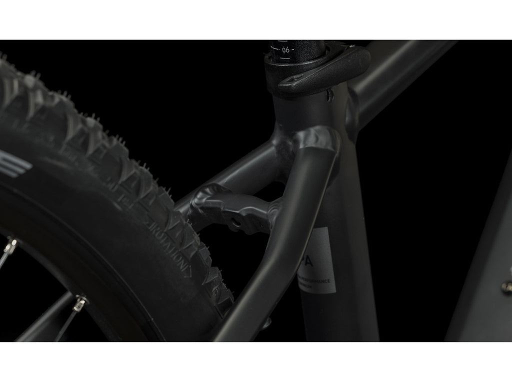 Cube Reaction Hybrid Performance 500