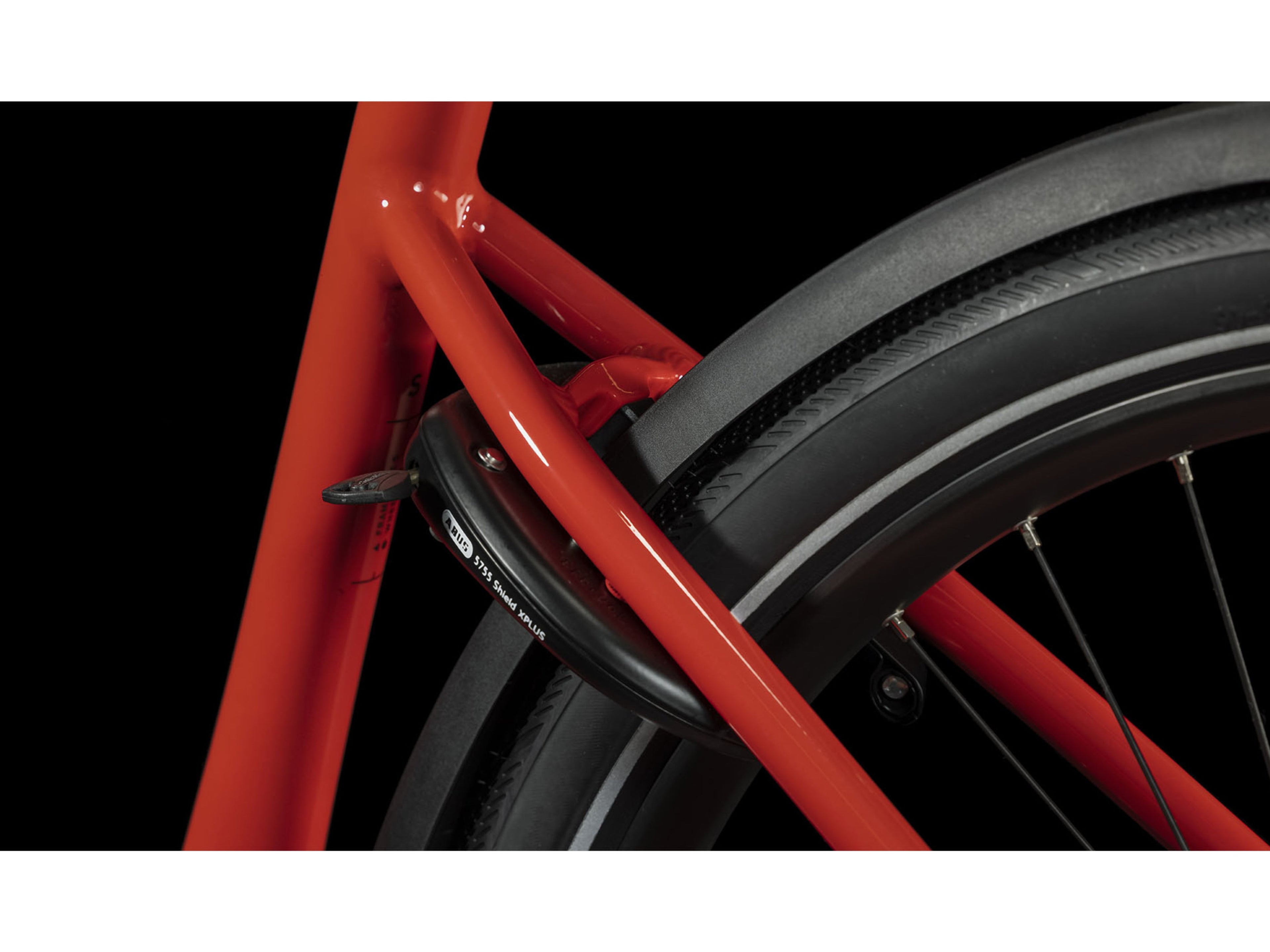 Cube Supreme Sport Hybrid Pro 625